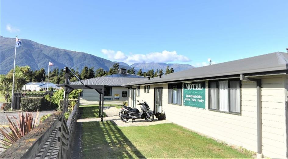هاست Wilderness Motel Accommodation المظهر الخارجي الصورة